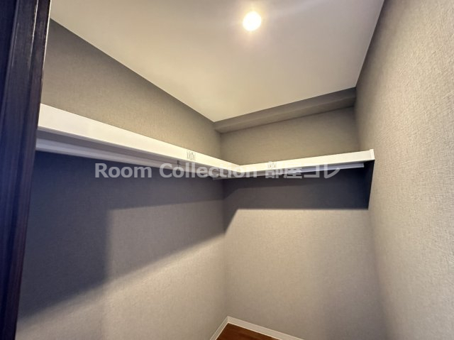 収納　※同物件他部屋写真　反転・色違いの場合有　現状優先