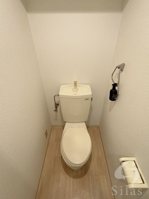 阪急宝塚線 石橋阪大前駅 徒歩16分 6階建 築22年のトイレ写真