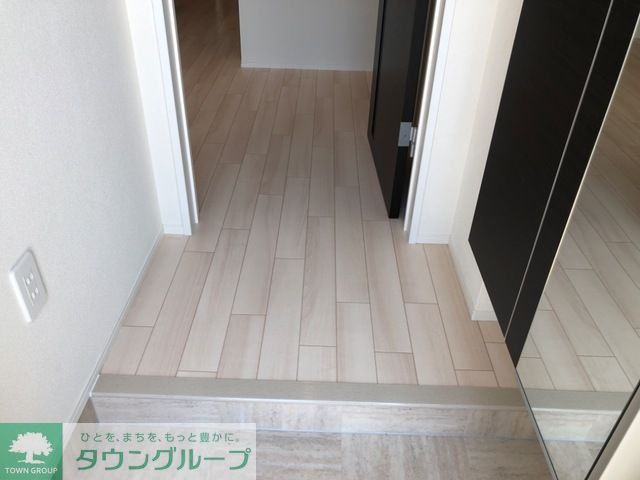 玄関　お問合せはタウンハウジングまで！※現地待合わせ相談可能