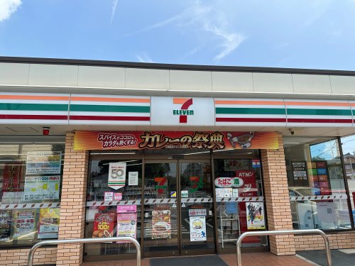 コンビニ　セブンイレブン 豊橋老松町店（コンビニ）まで355m