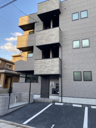 SNK諸岡の外観写真