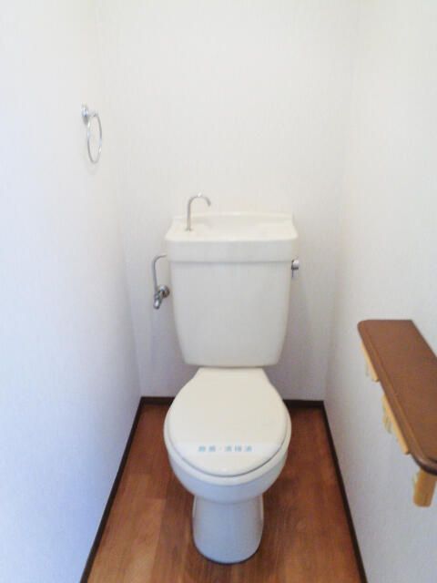 プライム篠田のトイレ写真