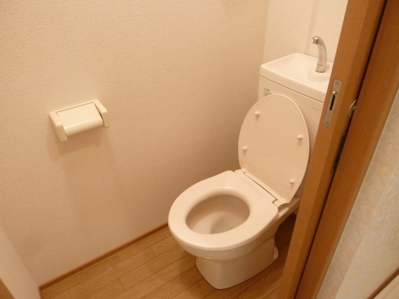 フォーレストyano A棟のトイレ写真