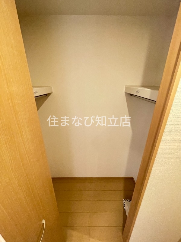 愛知環状鉄道 新上挙母駅 徒歩18分 2階建 築11年の内装写真