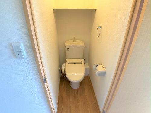 レオパレスラトナのトイレ写真