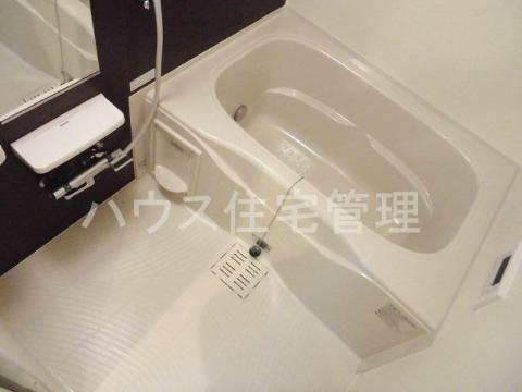 バス・シャワールーム　バス（イメージ）