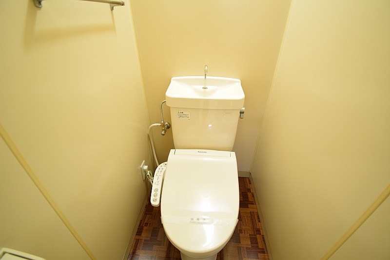 コーポ清水2号館のトイレ写真