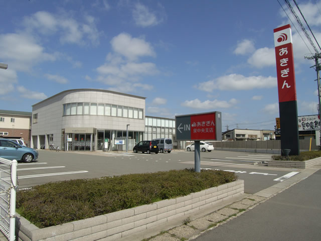 銀行　秋田銀行泉支店（銀行）まで497m