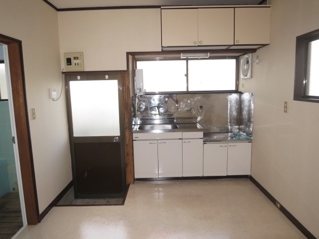 キッチン　同タイプ参照