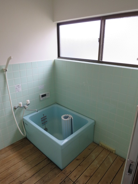 バス・シャワールーム　同タイプ参照