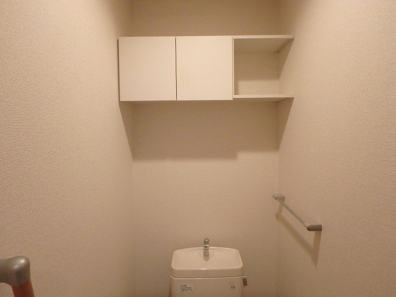 その他設備　トイレ上部収納☆