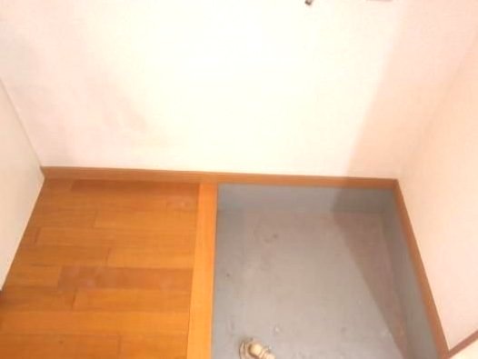 その他設備　室内洗濯機置場・靴入れ付