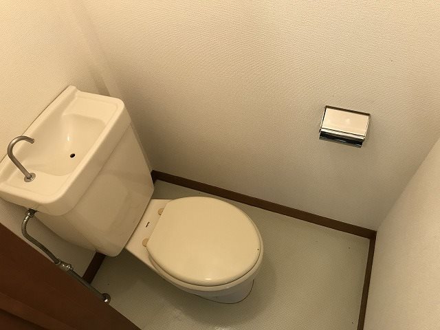 【マウンテンIIのトイレ】