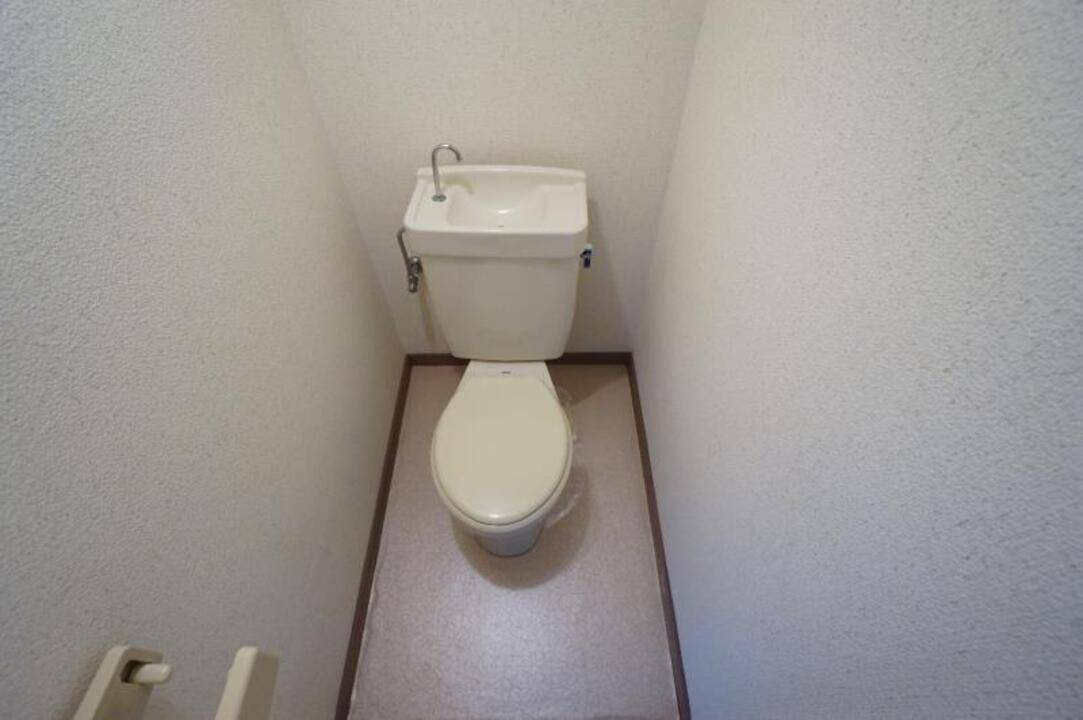 トイレ　トイレ