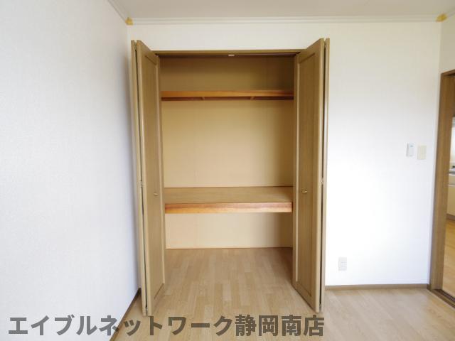 収納　十分な収納スペースがあります