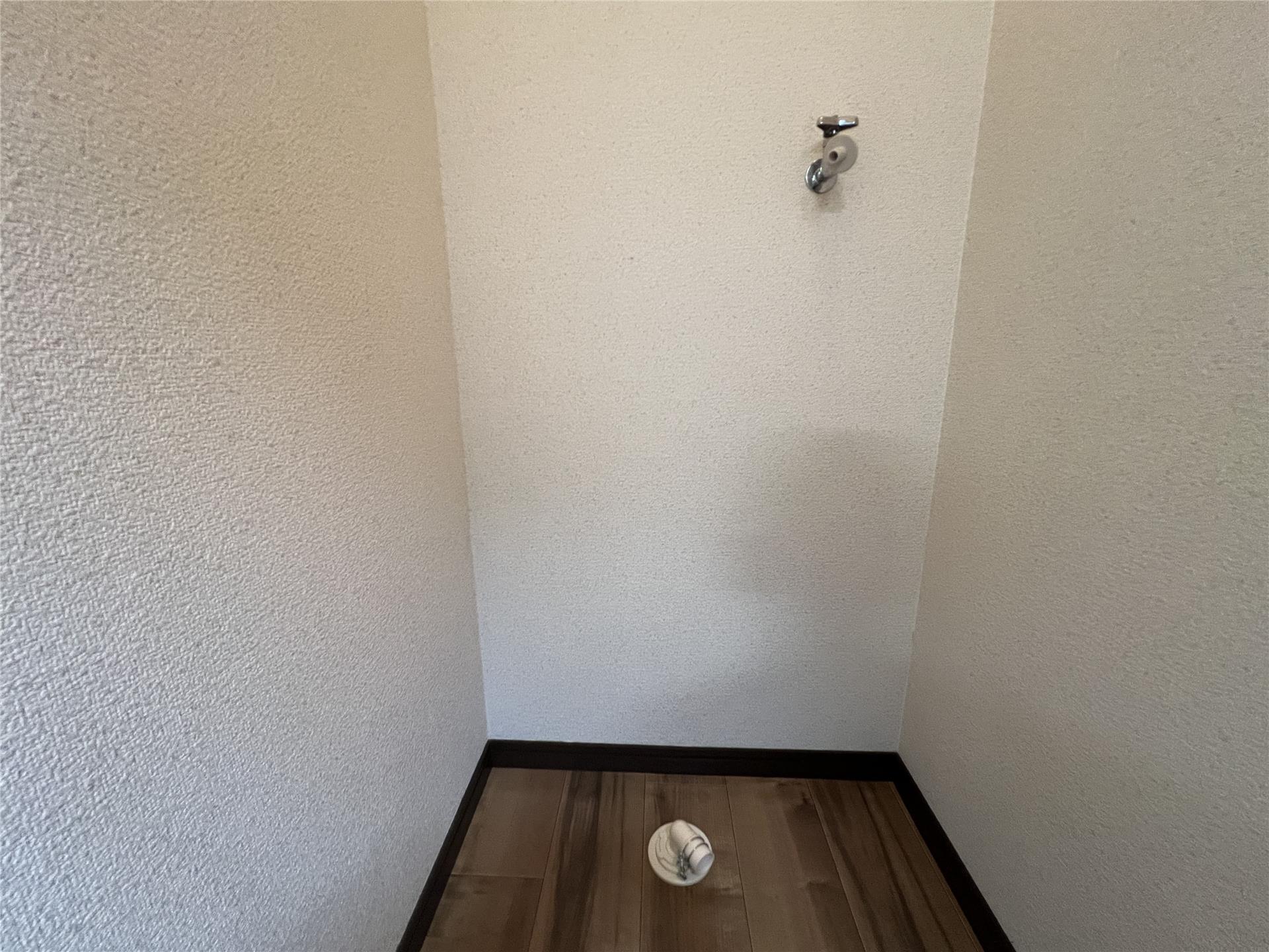 洗面設備　洗濯機置き場