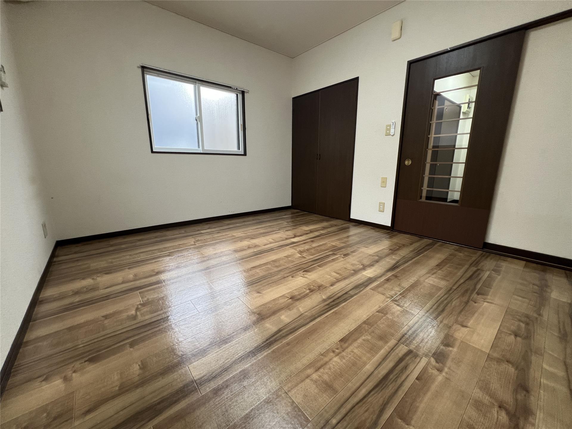 居室・リビング　洋室