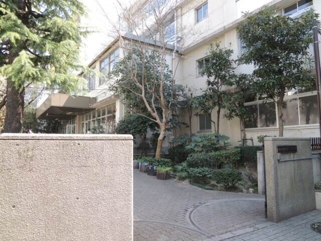 中学校　板橋第一中学校（中学校）まで595m