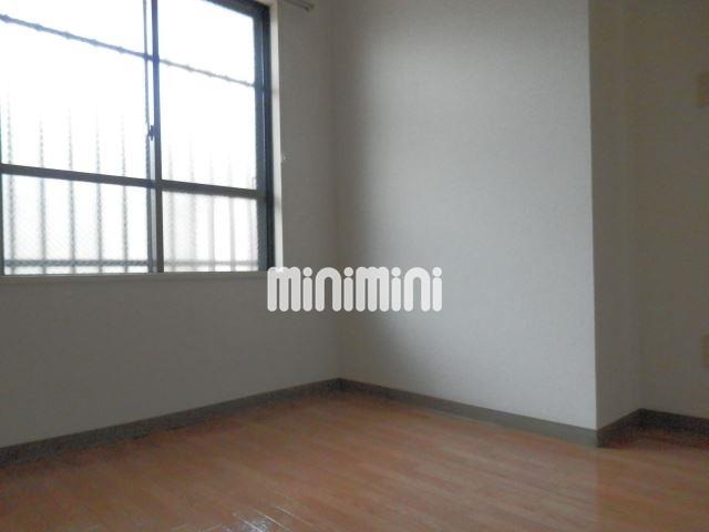 その他　玄関脇の４帖半のお部屋です。