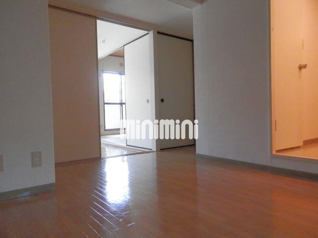 居室・リビング　ダイニングキッチンのスペースです。