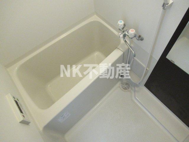 バス・シャワールーム　日々の疲れを癒すお風呂付です