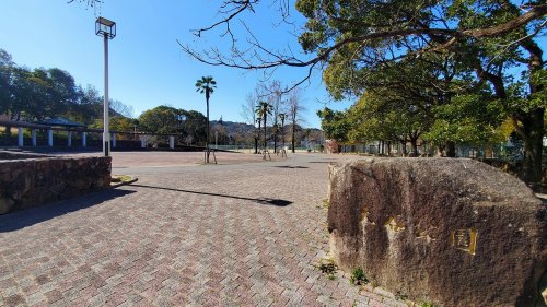 【宮田アパートIIの公園】