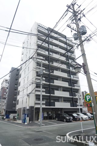 熊本市中央区新町のマンションの建物外観