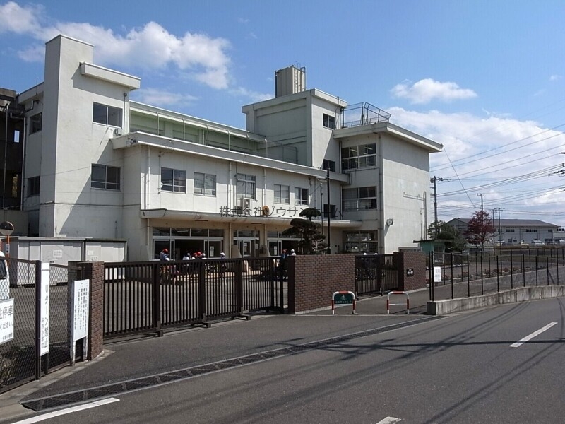 【ハイツ飯沼の小学校】