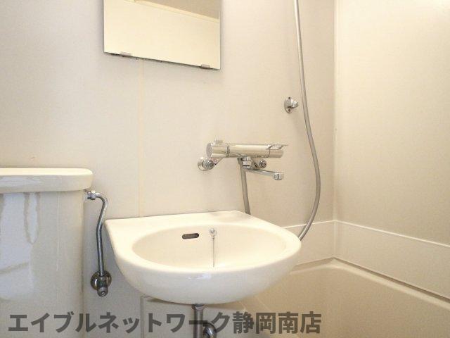 洗面設備　広い洗面スペース