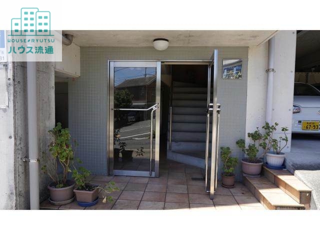 エントランス　エントランス部分