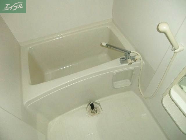 バス・シャワールーム　バスルーム