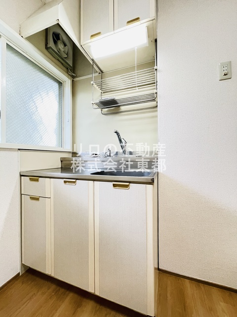 キッチン　上下収納豊富な調理スペース！使い勝手の良いキッチンです♪