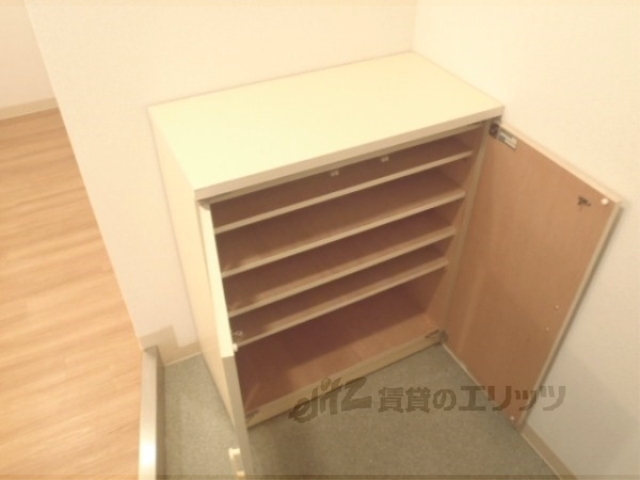 収納　下駄箱