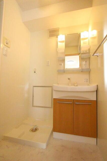 洗面設備　Ｂ２０８　洗髪洗面化粧台