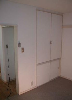 収納　同建物別号室の写真です。