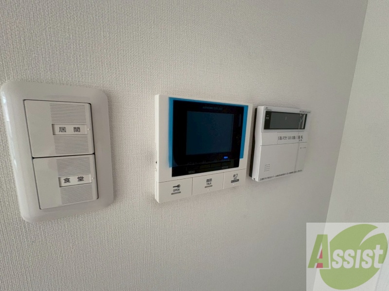 セキュリティ　モニタ付インターホンでセキュリティ面も安心です。