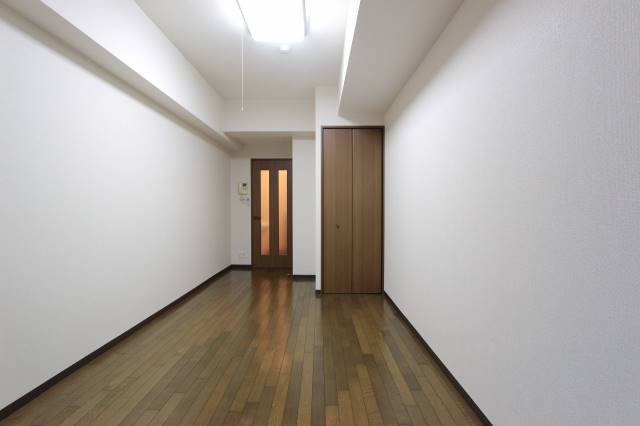 居室・リビング　明るい居室と