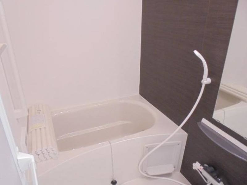 バス・シャワールーム　図面と現状に相違がある場合には現状を優先