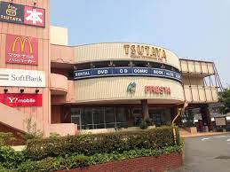 スーパー　フレスタ津島店（スーパー）まで588m