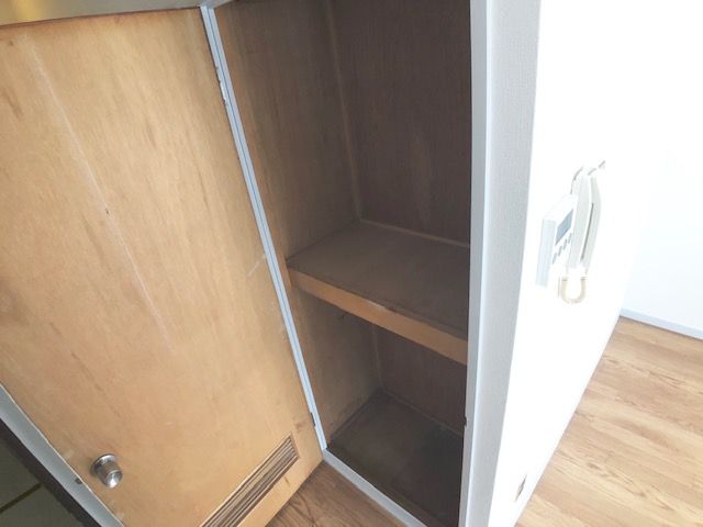 その他設備　ダイニング収納