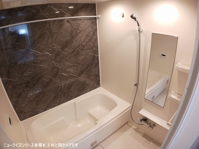 バス・シャワールーム　お風呂です