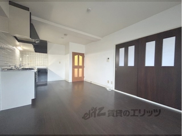 居室・リビング　リビング