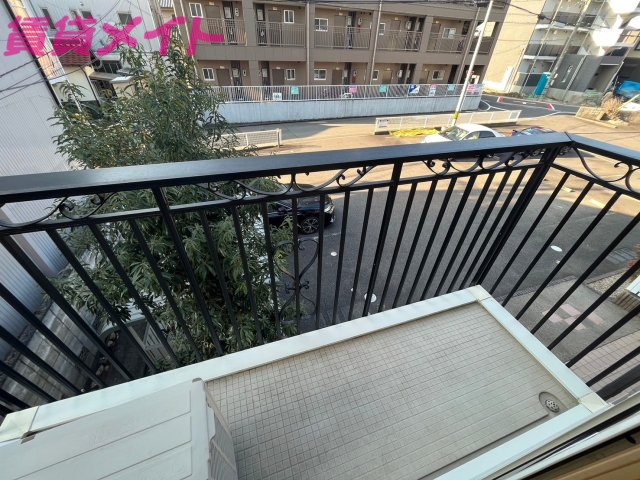 バルコニー　別室反転タイプ画像