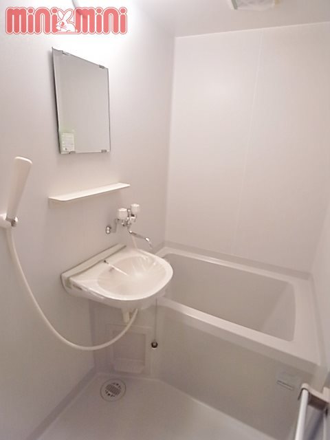 洗面設備　浴室洗面台