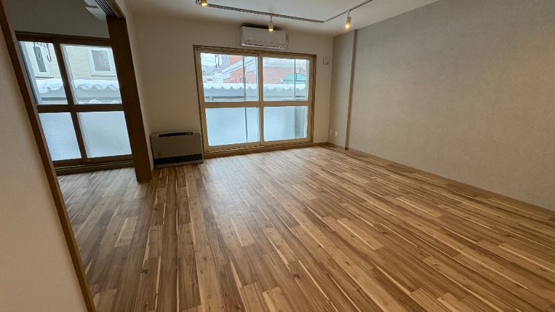 居室・リビング　広々リビング