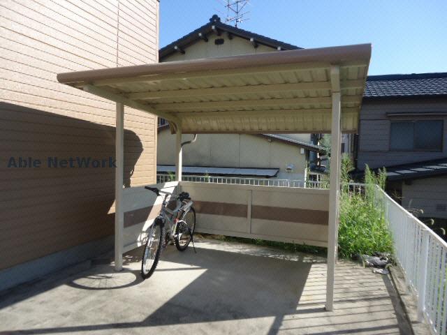 エントランス　エントランス部分