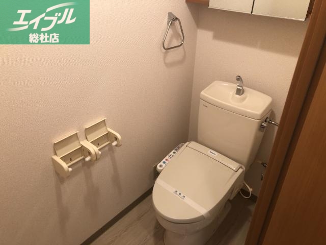 トイレ　シャワー付トイレ