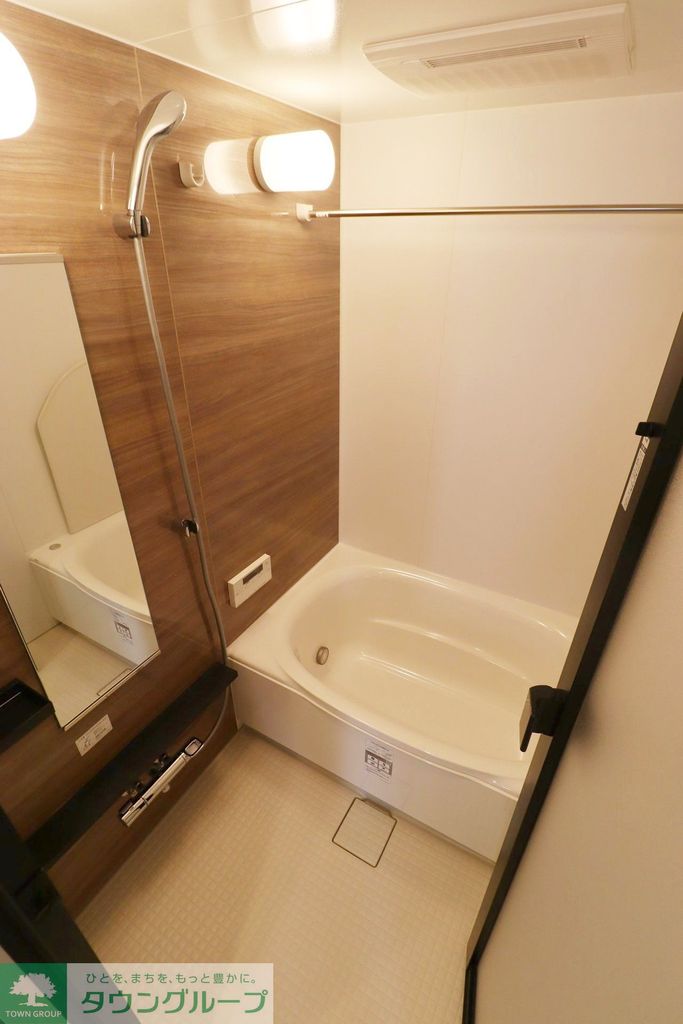 バス・シャワールーム　バス