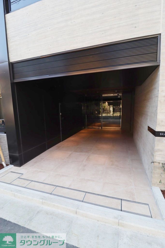 エントランス　エントランス