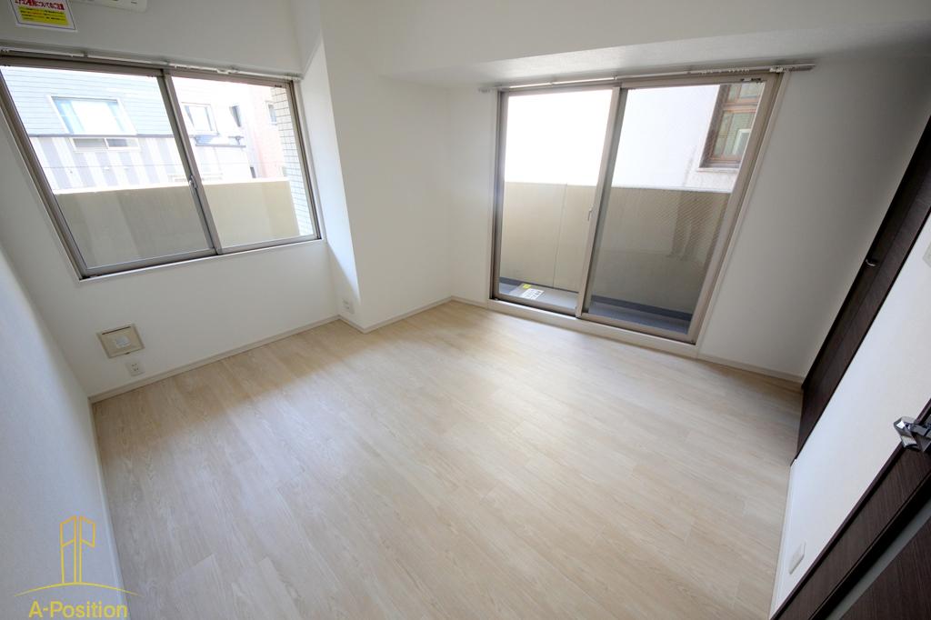 居室・リビング　カスタリアタワー肥後橋